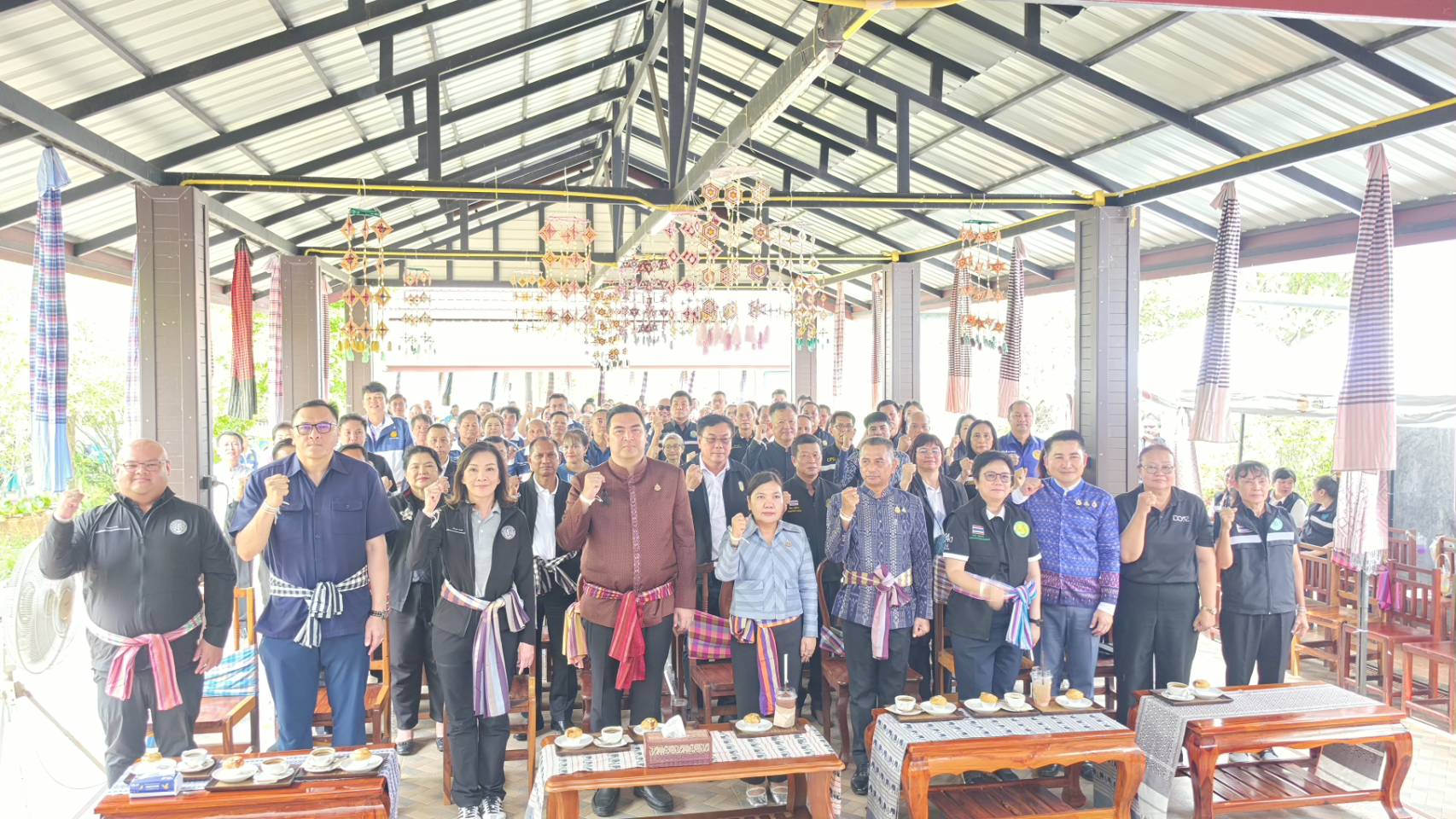 title - ส.ป.ก. ร่วมพิธีเปิดงานประชาสัมพันธ์เปิดตัวแหล่งท่องเที่ยวเชิงเกษตรด้านหม่อนไหม 